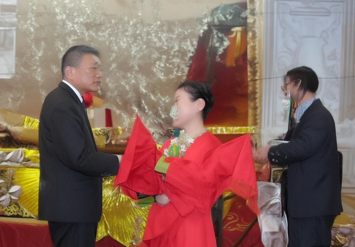 钢巴VS广岛三箭：历史交锋、现状分析及战术对决前瞻(图3)